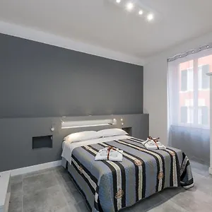  Apartment Grey House Italy
