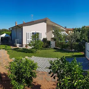 la-mimosa-bike-friendly-home.it-tuscanyhotel.com/